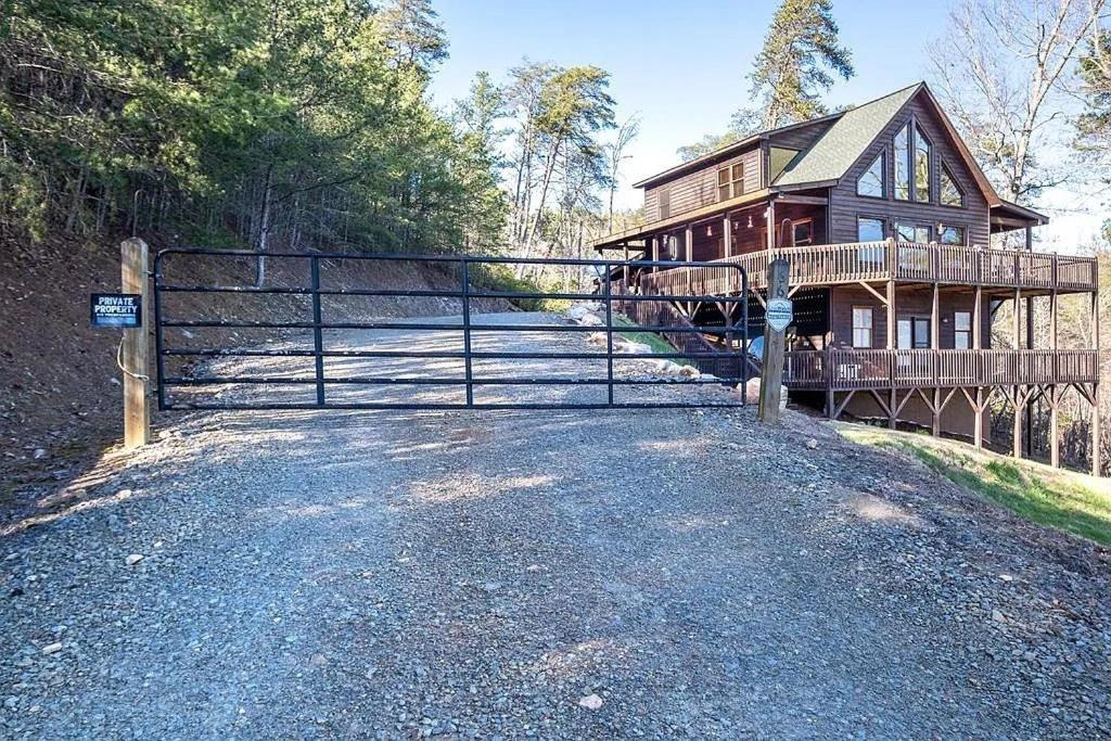 Mistletoe Cabin- Private Cabin W Views, Hottub, Pet Friendly Murphy Esterno foto