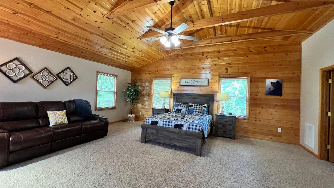 Mistletoe Cabin- Private Cabin W Views, Hottub, Pet Friendly Murphy Esterno foto