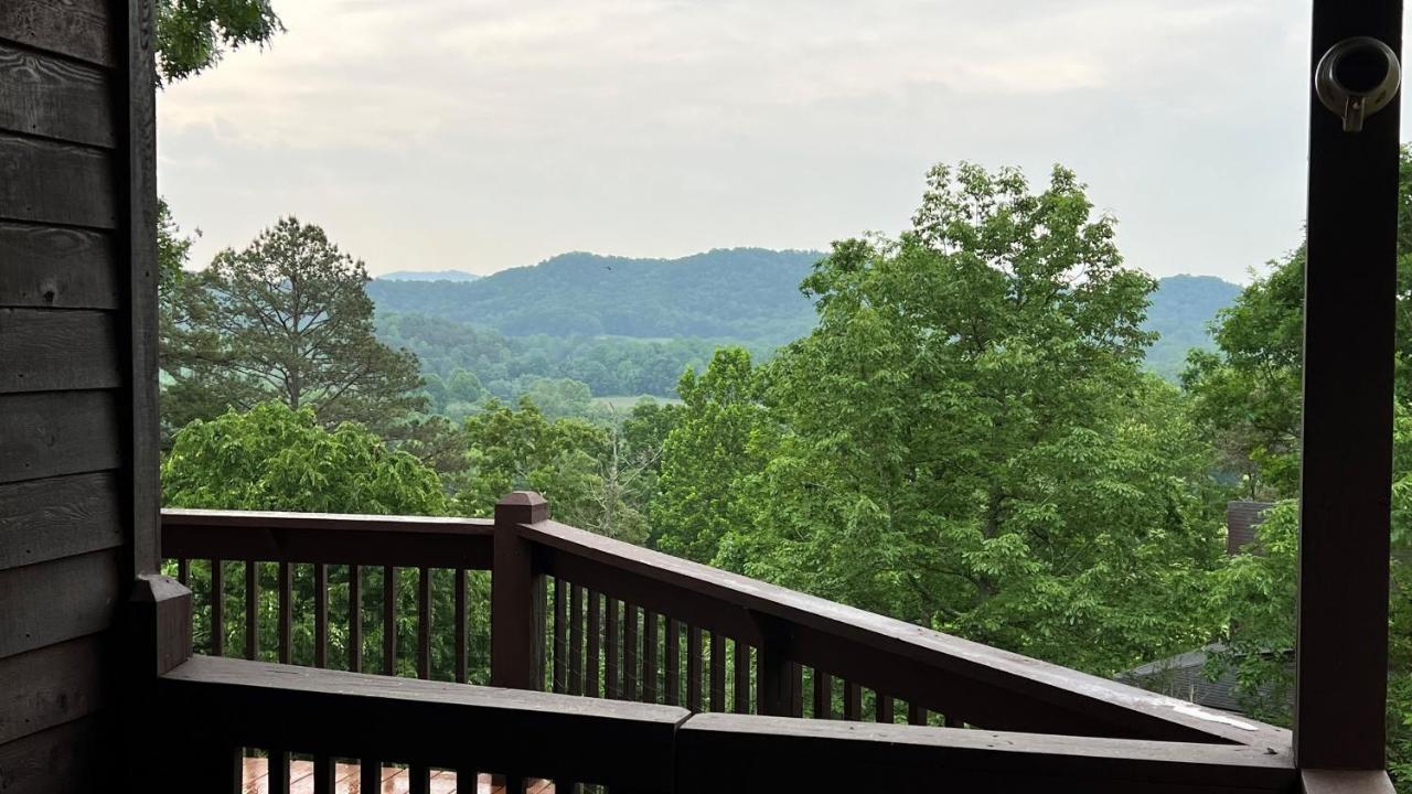 Mistletoe Cabin- Private Cabin W Views, Hottub, Pet Friendly Murphy Esterno foto